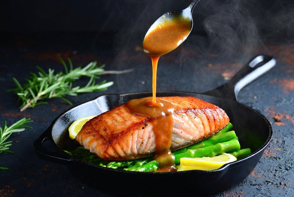 Salmón sellado en aceite de aguacate